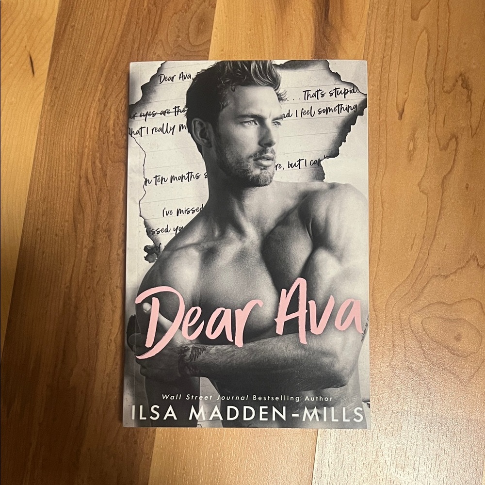 Dear Ava by Ilsa Madden-Mills Book